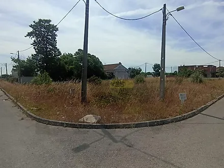 Land for sale in Sesimbra, Portugal — €125,000