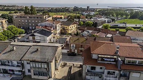 image-KfUzxD5kNqm-0
