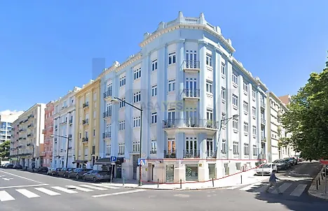 image-5t3fqSOsLvk-0