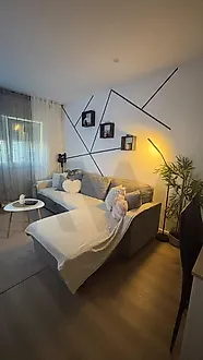 image-GejvMLRi56u-0