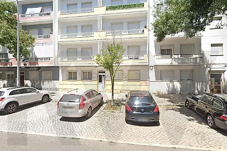 listing-3f4IQ6YAau
