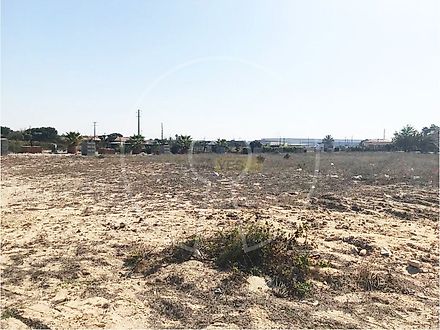 Land for sale in Benavente, Portugal — €450,000