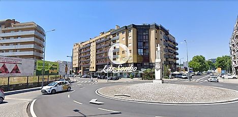 image-ECFPZQ3SMhI-0