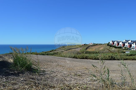 Land for sale in Torres Vedras, Portugal — €320,000