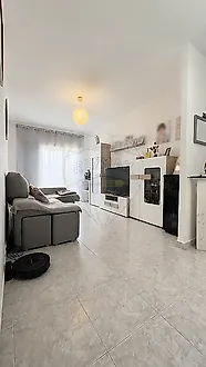 image-CyTslmvwV2V-0