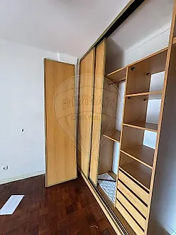 image-LeGpviDpDFq-0