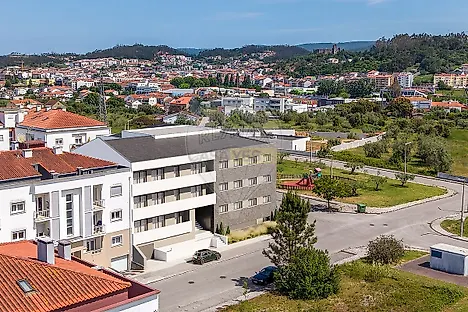image-B7u1djRhP4W-0