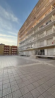 image-5KDv0XR63v0-0