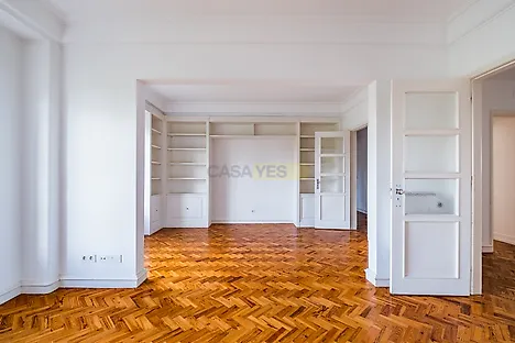 image-HVYAE3pMJ0b-0