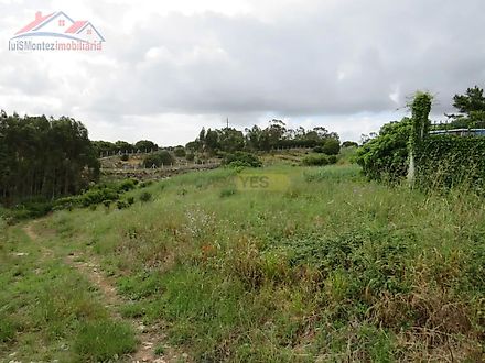 Land for sale in Óbidos, Portugal — €115,000