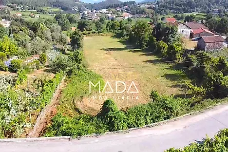 Land for sale in Guimarães, Portugal — €180,000