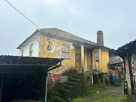 image-KzvythlL8iR-0