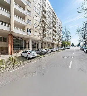 image-31z1mKtgCGh-0