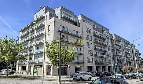 image-Kzyd5cdYU6-0