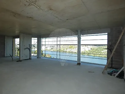 image-FCeu9Tq1Eb3-0
