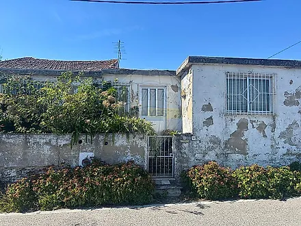 image-9f1VmXeeNJR-0