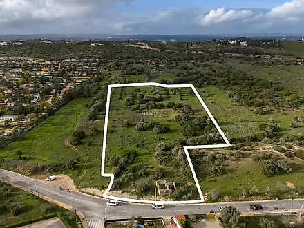 Land for sale in Lagos, Portugal — €995,000