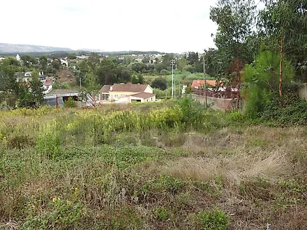 Land for sale in Torres Vedras, Portugal — €100,000