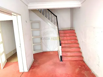 image-F0ogTVJiPur-0