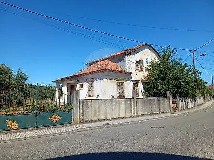 image-IZK3hdSv83M-0