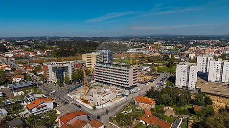 image-ApwV9EI3rZF-0