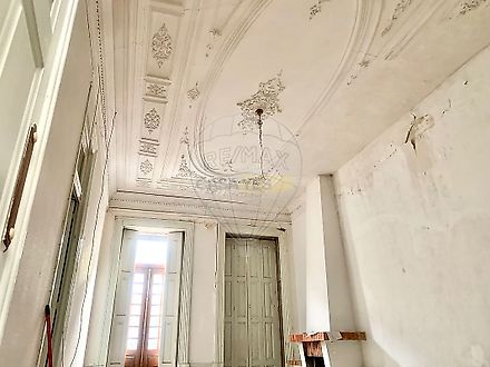 image-HjaNyhtnQKw-0