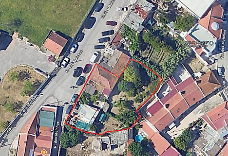 image-7kemfY5RvMM-0