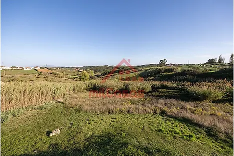 Land for sale in Lourinhã, Portugal — €60,810
