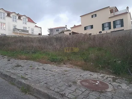 Land for sale in Mafra, Portugal — €110,000