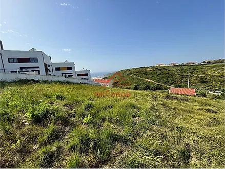 Land for sale in Mafra, Portugal — €430,000