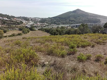 Land for sale in Loures, Portugal — €1,000,000