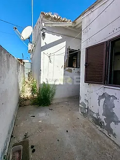 image-Ba1GHijJfEP-0