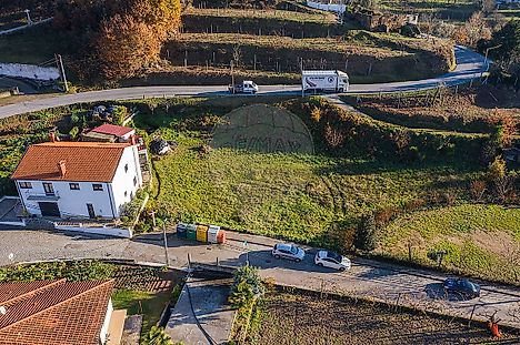 image-8nGje1wQBG0-0