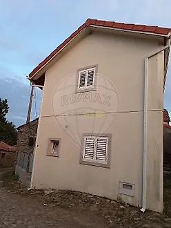 image-JtFiJqRTU6t-0