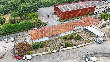 image-KQdvaROaYeU-0