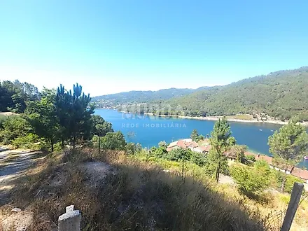image-BZUbBvLnv1Z-0
