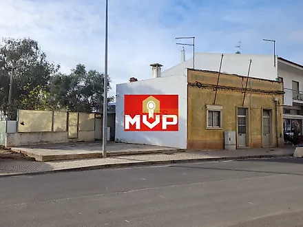 image-4TS2VNtqUyD-0