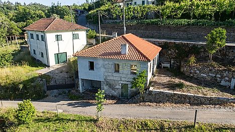 image-2Wof7yo7rUJ-0