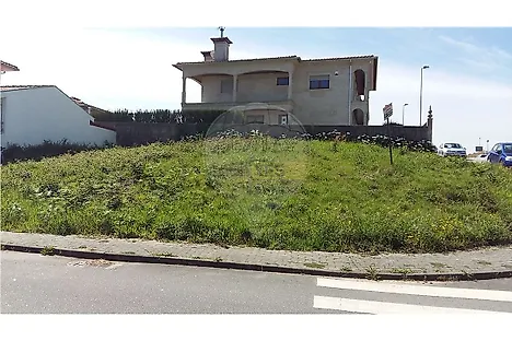 listing-D4VI5uOTL8M