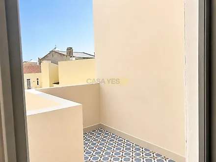 image-JgXacxFP2dV-0
