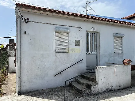 image-Arq4Da6ufeB-0
