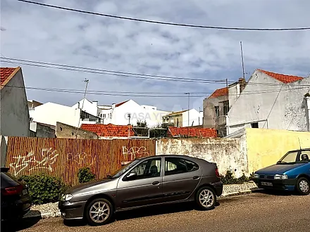 Land for sale in Setúbal, Portugal — €400,000
