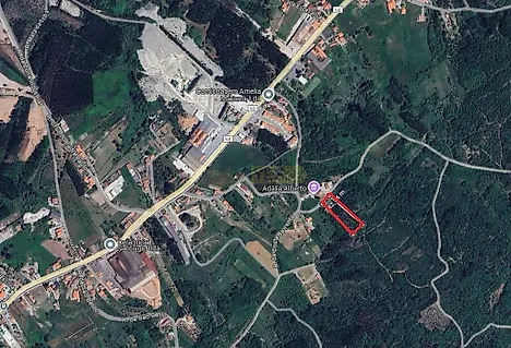 Terreno em Porto de Mós