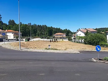 Land for sale in Sátão, Portugal — €83,000