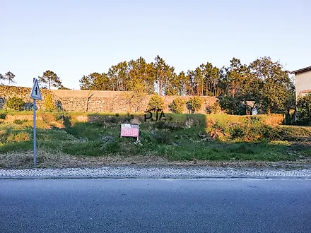 Land for sale in Mangualde, Portugal — €79,000