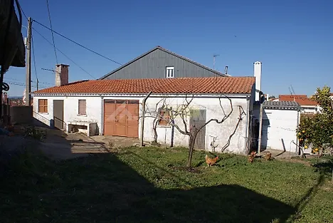 image-CF3sDrZC74z-0