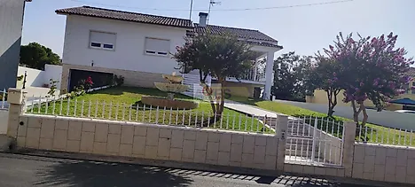 image-8Dgd09XhtCa-0