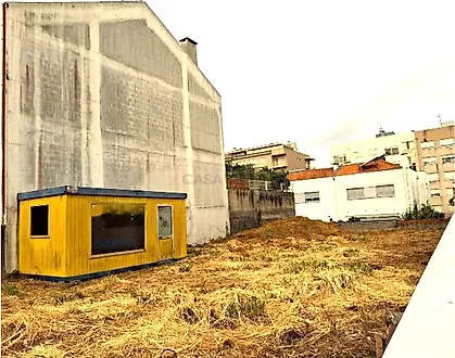 Land for sale in Matosinhos, Portugal — €315,000
