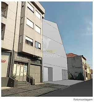 image-KqoSDGwyS7y-0