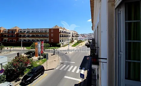 image-JnSymctB9oi-0